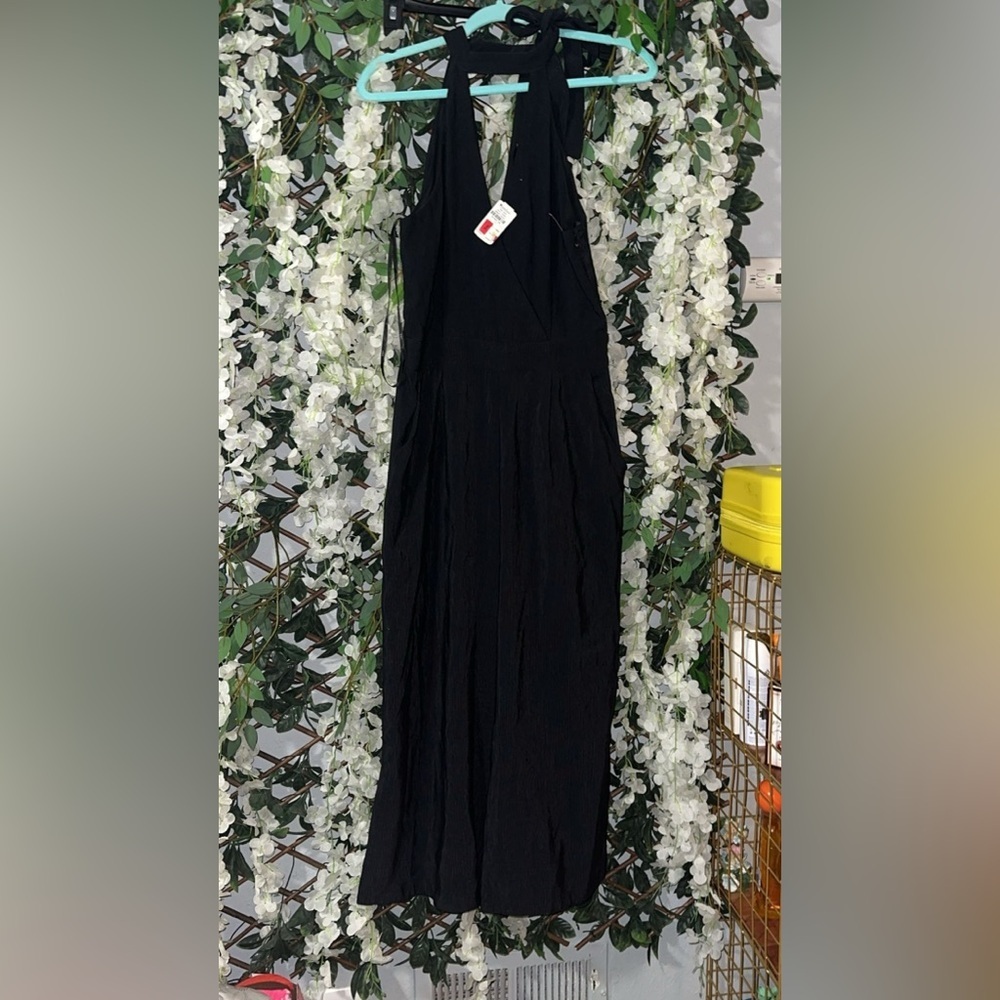 Chic Black Backless Dress